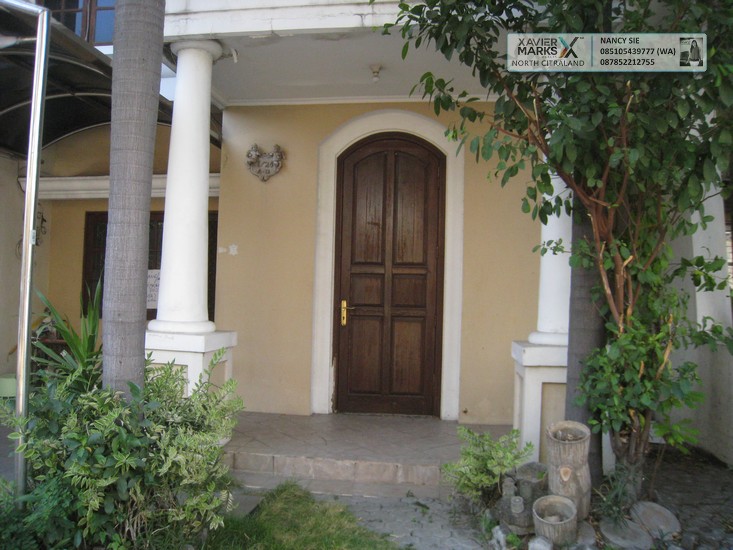 Galaxy Royal Palace Mojo Gubeng, Surabaya - Beauty and Convenience Home