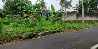 Tanah Datar Strategis Karangpandan Karanganyar Telp/WA: 082327612345