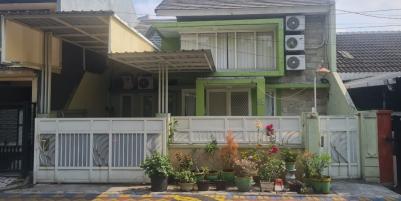 Rumah Semi Furnished di Perumahahan Pondok Maritim Indah Wiyung Surabaya Barat
