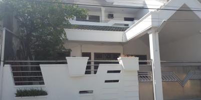 Jual Rumah Bagus Siap Huni di Babatan Pantai Utara Surabaya