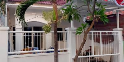 Rumah Baru Renovasi Kawasan Perumahan Wiguna Selatan Surabaya