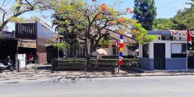 RUMAH UNTUK KOMERSIAL MAIN ROAD ARCAMANIK BANDUNG
