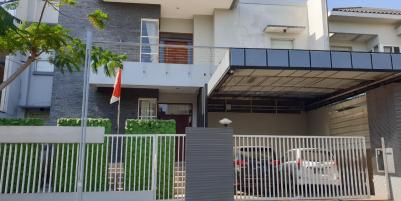 Jual Rumah Mewah di Perumahan Dian Istana Park Kota Surabaya