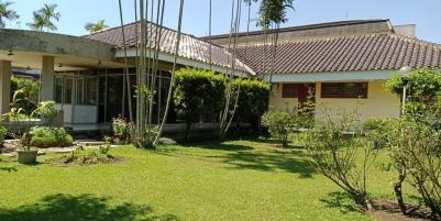 TURUN HARGA! DI JUAL CEPAT RUMAH SANGAT MEWAH LOKASI SUPER STRATEGIS DAERAH TURANGGA KOTA BANDUNG