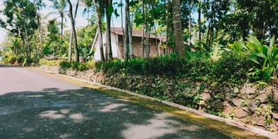 Tanah Super Datar di Desa Wisata Mojogedang Karanganyar Info Detail Telp/WA: 082327612345