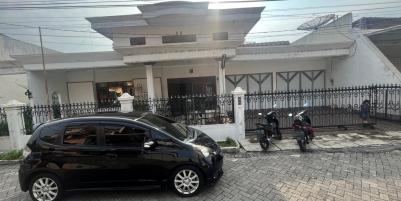 Rumah Lebar 20 di Mojo Gubeng Dekat Unair RSUD Soetomo Surabaya