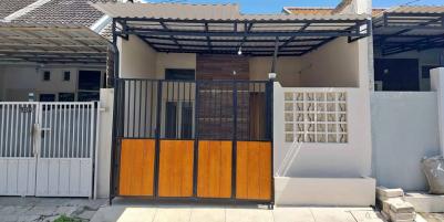 Rumah Baru Renovasi Siap Huni Lokasi Wonorejo Selatan Rungkut Surabaya 