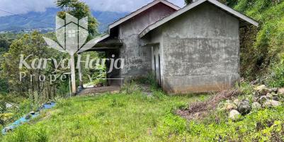 Rumah Area Kebun Teh Kemuning Karanganyar