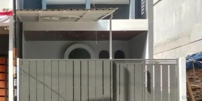 Rumah Baru Minimalis Modern Siap Huni Lokasi Strategis di Kertomenanggal Gayungan Surabaya Selatan