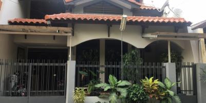 Jual Rumah Mewah 2 Lantai kawasan Pucang Anom Surabaya