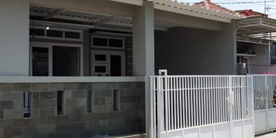 Jual Rumah Bagus SHM Taman Wiguna Selatan Surabaya