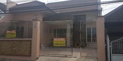 Jual Rumah Baru Siap Pakai di jalan Pisces daerah Tambaksari Surabaya