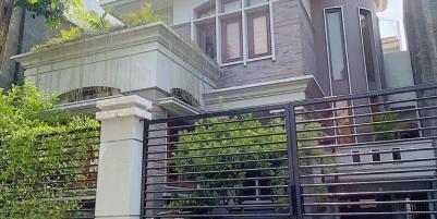 Jual Rumah Mewah Minimalis Siap Huni Perumahan Darmo Hill