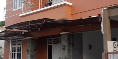 Rumah 2 Lantai di dalam Perumahan Utara Tajem dekat Kampus UNRIYO
