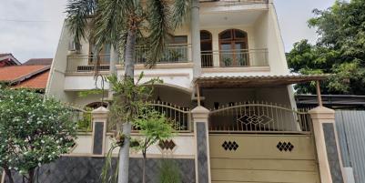 Jual Rumah Mewah Tenggilis Timur Siap Huni di Kota Surabaya