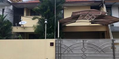 Dijual Rumah 2 Lantai di Komplek Taman Kartini, Jakarta Pusat