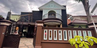 Jual Rumah Mewah di Medokan Asri Tengah Rungkut Surabaya