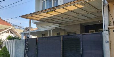 Jual Rumah Mewah Hook Di Siwalankerto Permai Wonocolo