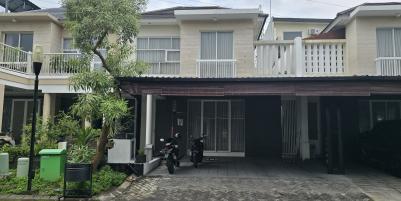 Dijual cepat Rumah Semi Furnish di Perumahan Royal Residence Wiyung Surabaya