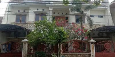 Jual Rumah Mewah SHM di Jalan Medokan Ayu Rungkut