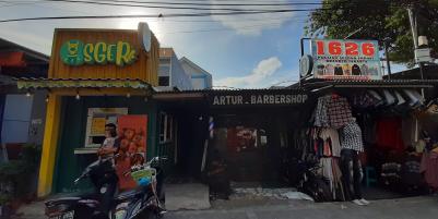 Dijual Rumah satu lantai dan 3 unit kiosk, jl Sumur Batu Raya No 6 Jakarta Pusat
