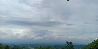 Tanah Tepi Jl. Raya View Kebun Teh Kemuning Ngargoyoso Karanganyar