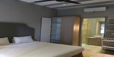 18 BALI ROOM & STUDIO