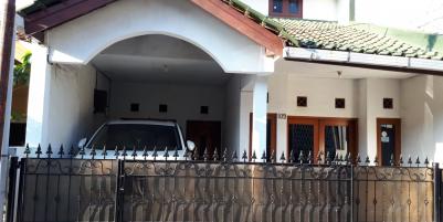 Di Jual Rumah Hunian Keluarga Strategis 2Lt.