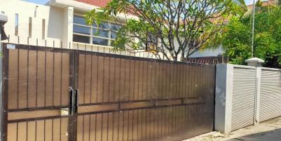 Dijual Rumah 2 Lantai Siap Huni Di Jl. Jati Indah Cinere Depok.