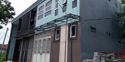 Dijual Rumah Besar Mewah 3 Kavling Siap Huni di Manyar Gresik