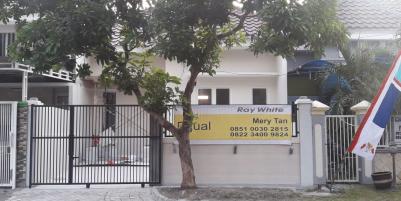 Puri Safira Menganti    Cluster Brasavolla Blok G 7