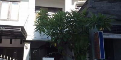 Dijual rumah asri 2 lantai Lokasi Kota Denpasar