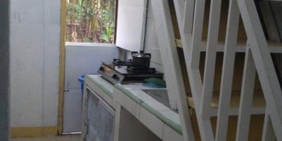 Dijual Rumah Strategis Hook Depok