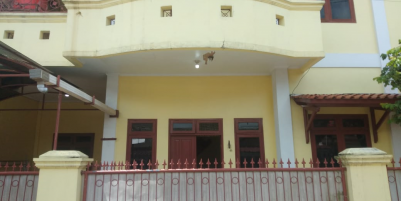 Jual Rumah dengan Akses Mudah ke Sekolah dan Pusat Perbelanjaan!
