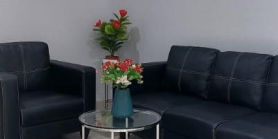 Hadir Rumah di kawasan strategis Griya Serpong Asri, Cisauk, Tangerang. Dibangun di atas area tanah 72m² dan area bangunan 110m²