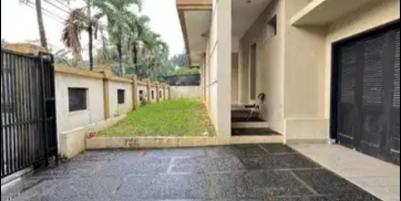 Dijual Rumah Luas Bagus di Perumahan Prestigious Villa, Jakarta Timur