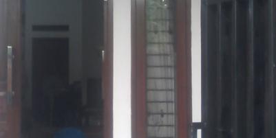 RUMAH DUA LANTAI DEPOK