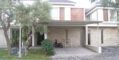Citraland Green Hill Surabaya - 4 Bedrooms Family Home