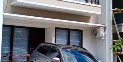 Dp0%, Rumah cantik 2 lt dekat tol sawangan di limo depok