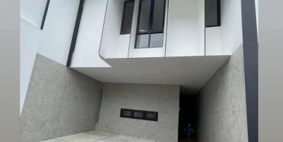 Rumah 2lantai Townhouse Duren Sawit Jakarta Timur 