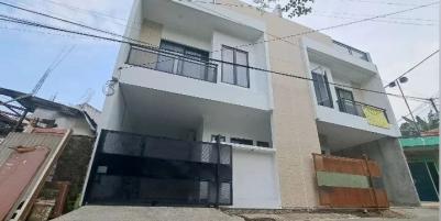Rumah ready 2lantai plus rooftop Kalibata Pancoran Jakarta Selatan 