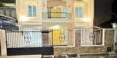 Dijual Rumah mewah 5 kamar Pondok Bambu Duren Sawit Jakarta Timur 