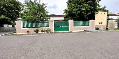 Rumah second tanah hook luas Cempaka Putih Jakarta Pusat 