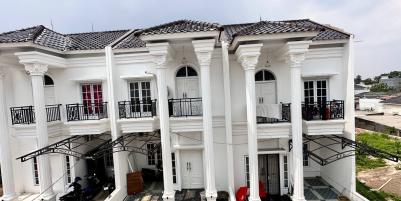 Rumah Classic Style Ciracas Jakarta Timur dekat LRT Cibubur 