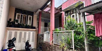 Rumah Second Lubang Buaya Jakarta Timur dekat Asrama Haji 