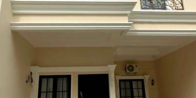 Hunian bergaya klasik modern Kebagusan Jakarta Selatan 