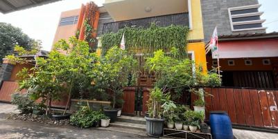 Rumah seken Perumahan Karawang Timur bonus toko 