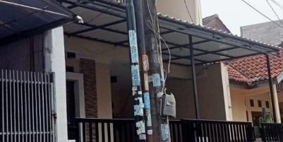 Rumah 2lantai dekat stasiun Sudimara Bintaro Tangerang Selatan 