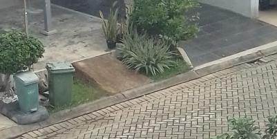 Rumah di Metland Menteng. Jaktim