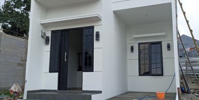 Rumah 2lantai 3kamar di Kalisari Pasar Rebo Jakarta Timur 